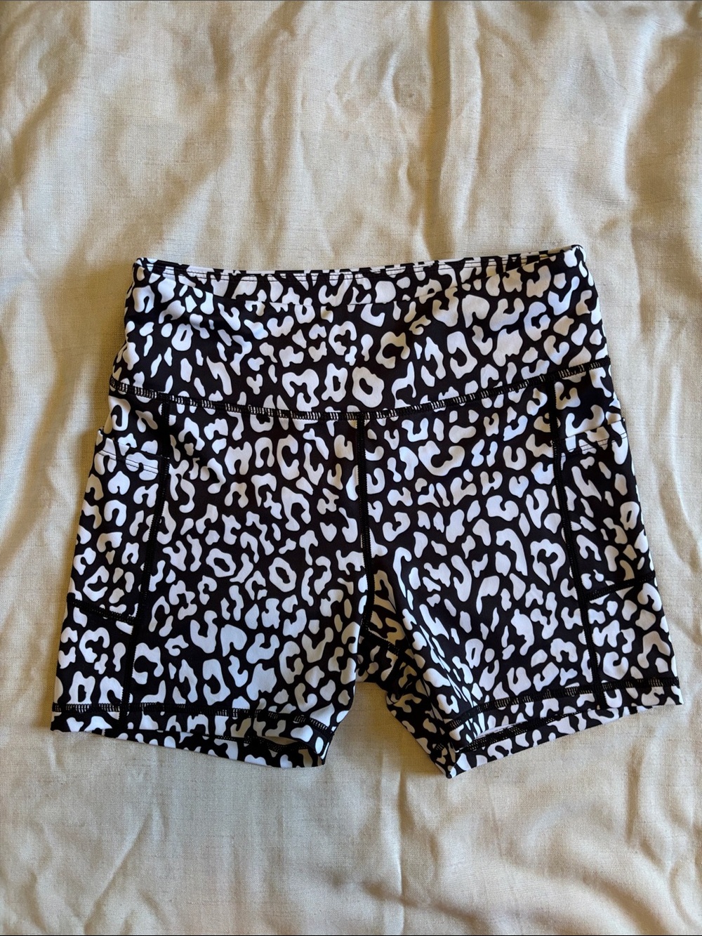 ZYIA Black & White Leopard Print Bike Shorts